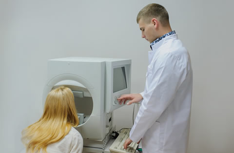 Glaucoma - computerized perimetry for visual field testing